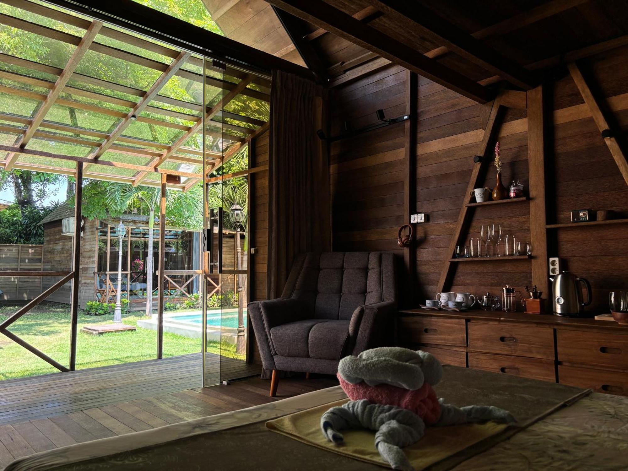 Bali Cozy Bungalows, Nusa Dua Benoa Exterior photo